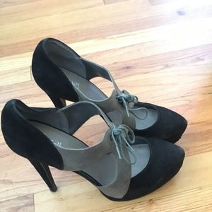 Sexy Suede Black and Grey Levity Heels